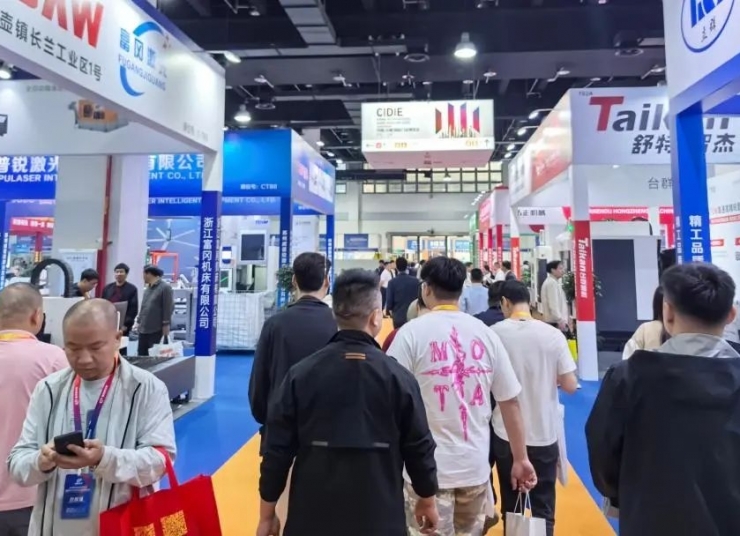 攜手機械制造企業，中揚立庫在永康展共探倉儲新篇章